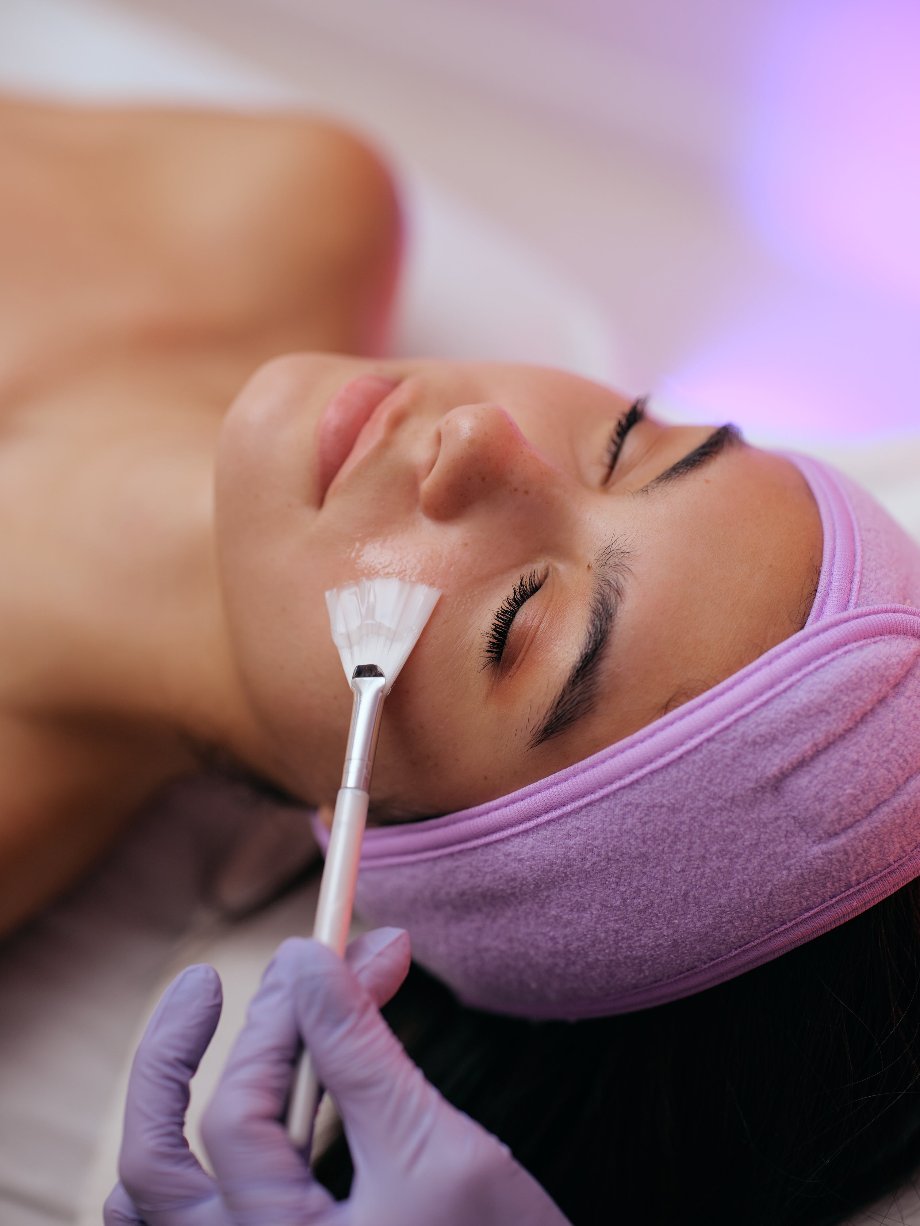 Gift Card: Facial Limpieza Profunda + Dore and Rose Sleep Red Big Box Kit